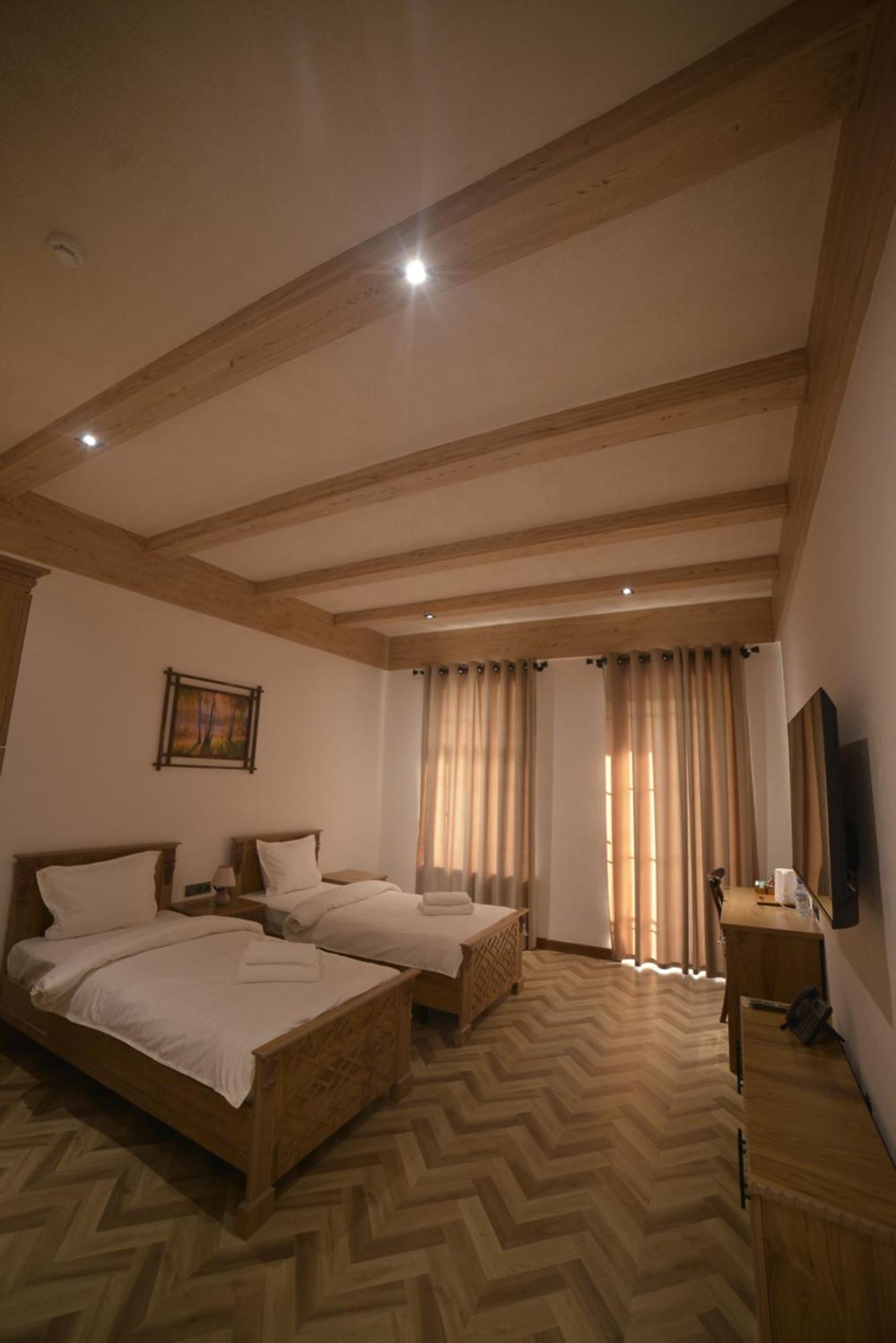 Pana Hotel Gazalkent 外观 照片